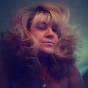 Meet your Posher, Pamela